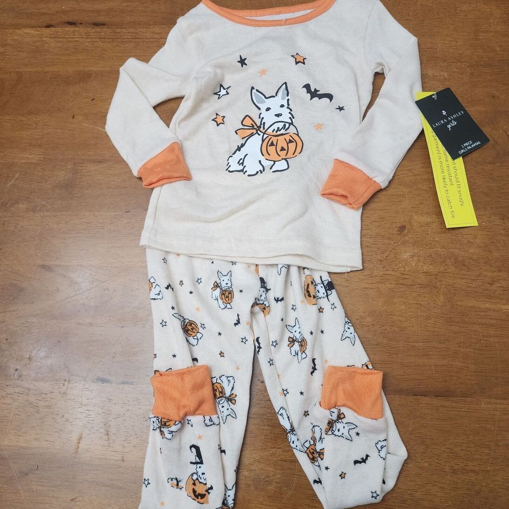 Laura‎ Ashley Girls Scotty Dog Halloweeen Pajamas Size 2T
